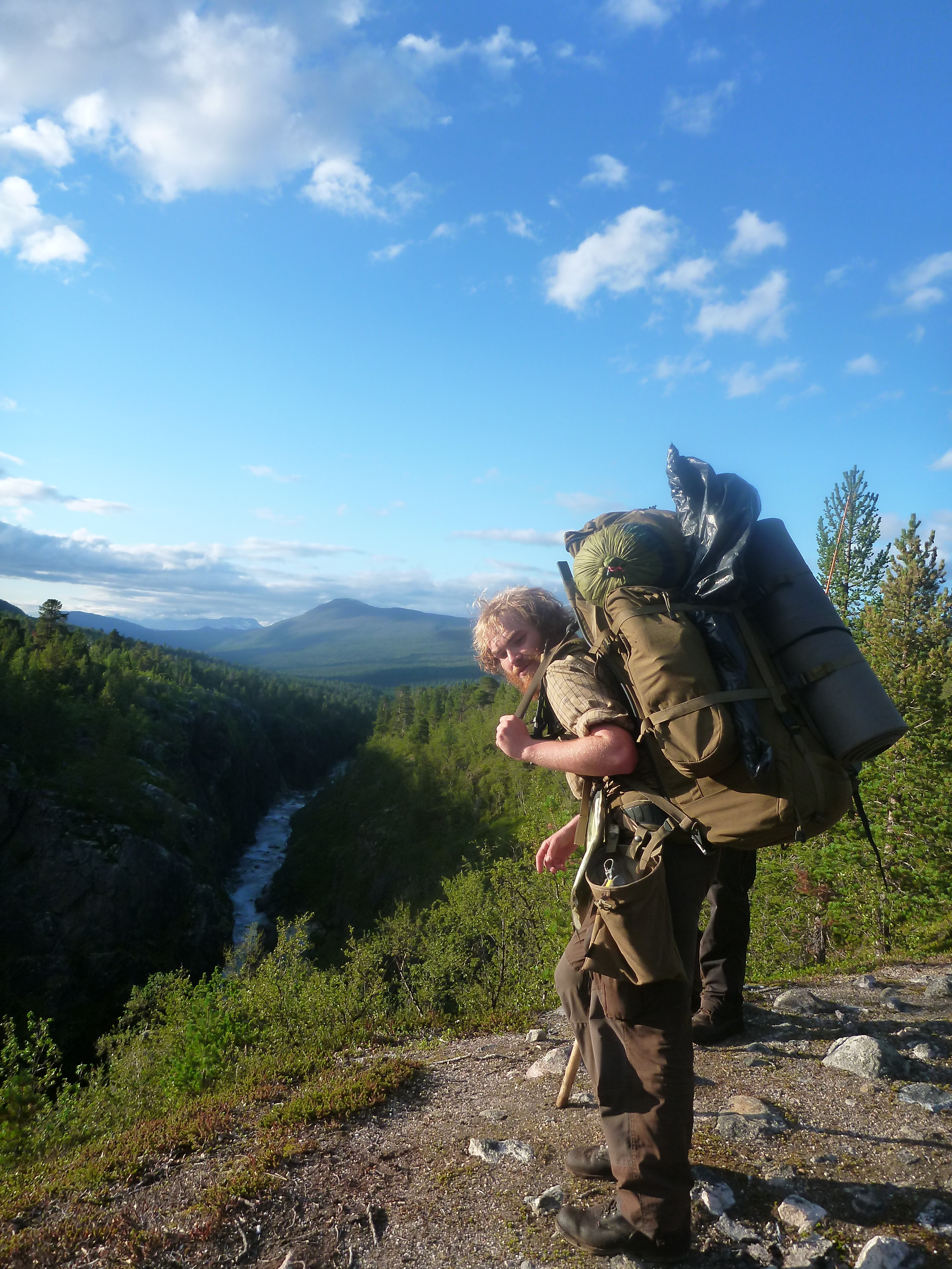 Laissez moi vous présenter Sondre (prononcé "sandré"), un marcheur Norvégien traversant la Norvège du Sud au nord