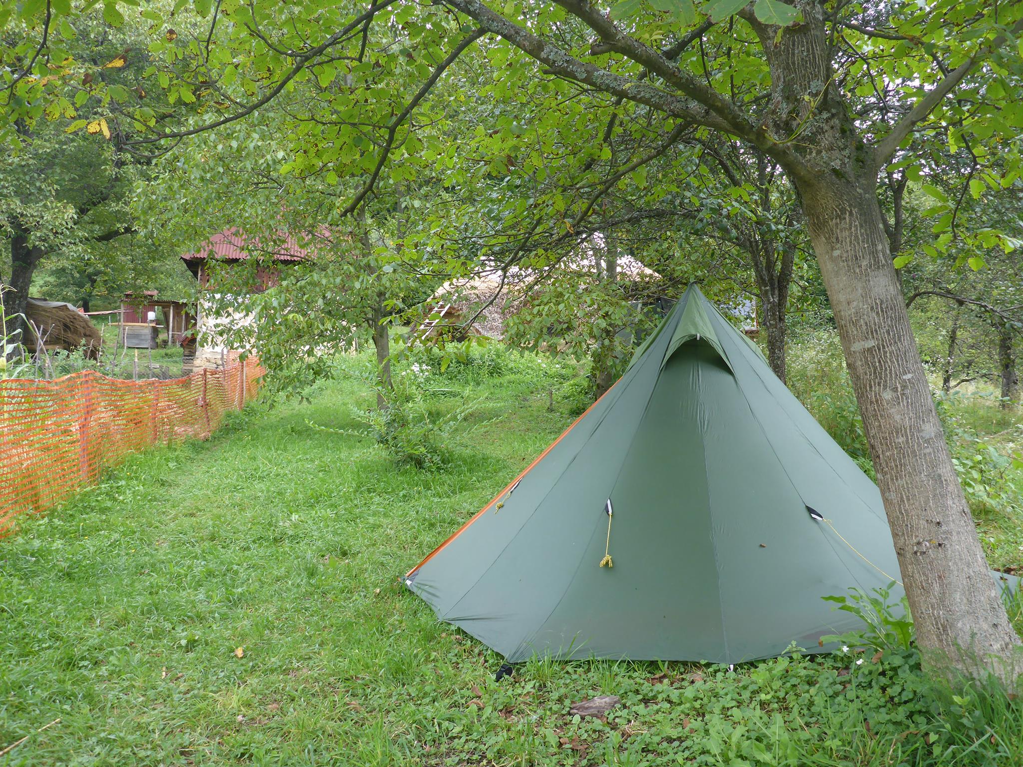 Pour ma part j'ai planté ma tente près du jardin